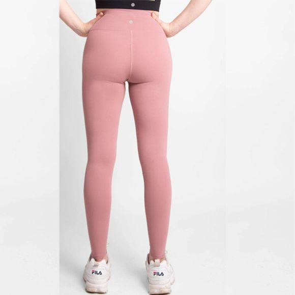 High-Rise Crossover Waist - Four-Way Stretch Legging - Pet Hair Resistant - Picture 2 of 4